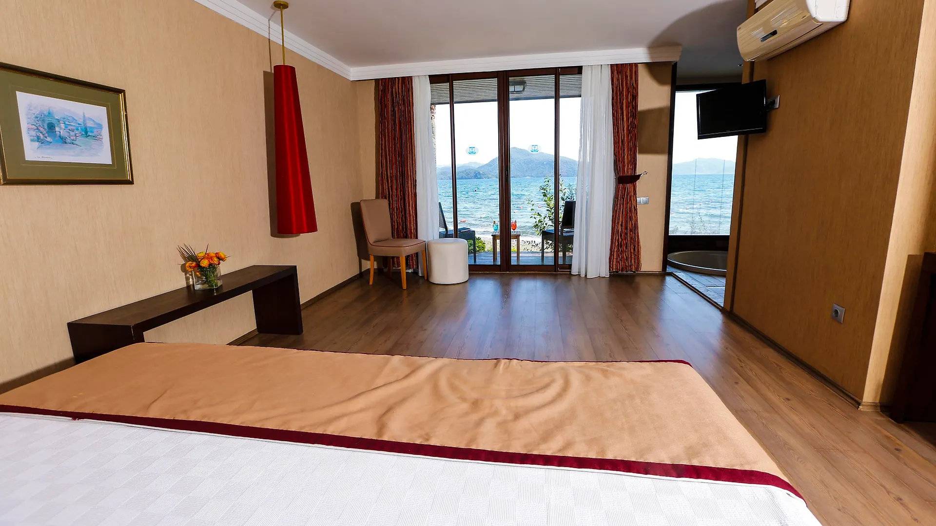 Marmaris Resort & Spa Hotel 5*,