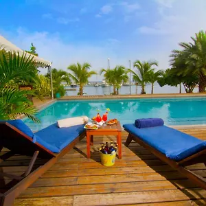 le-phare-bleu-boutique-hotel.comcaribbean.com/